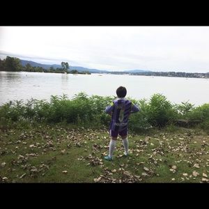 Meet your Posher, Euis